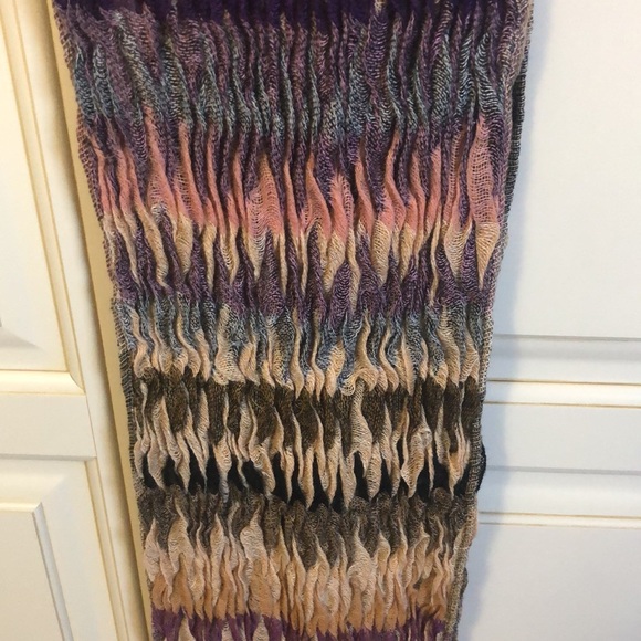 Multi-colored Scarf - Picture 3 of 4
